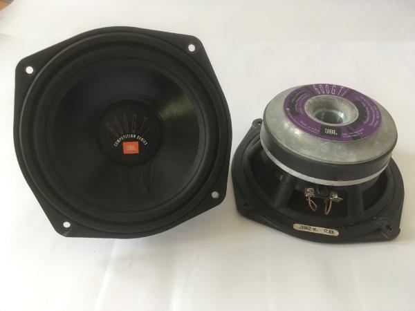 JBL 600GTI